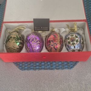 Joan Rivers Classic Christmas Collection Individual Designed Ornaments. Set of 4